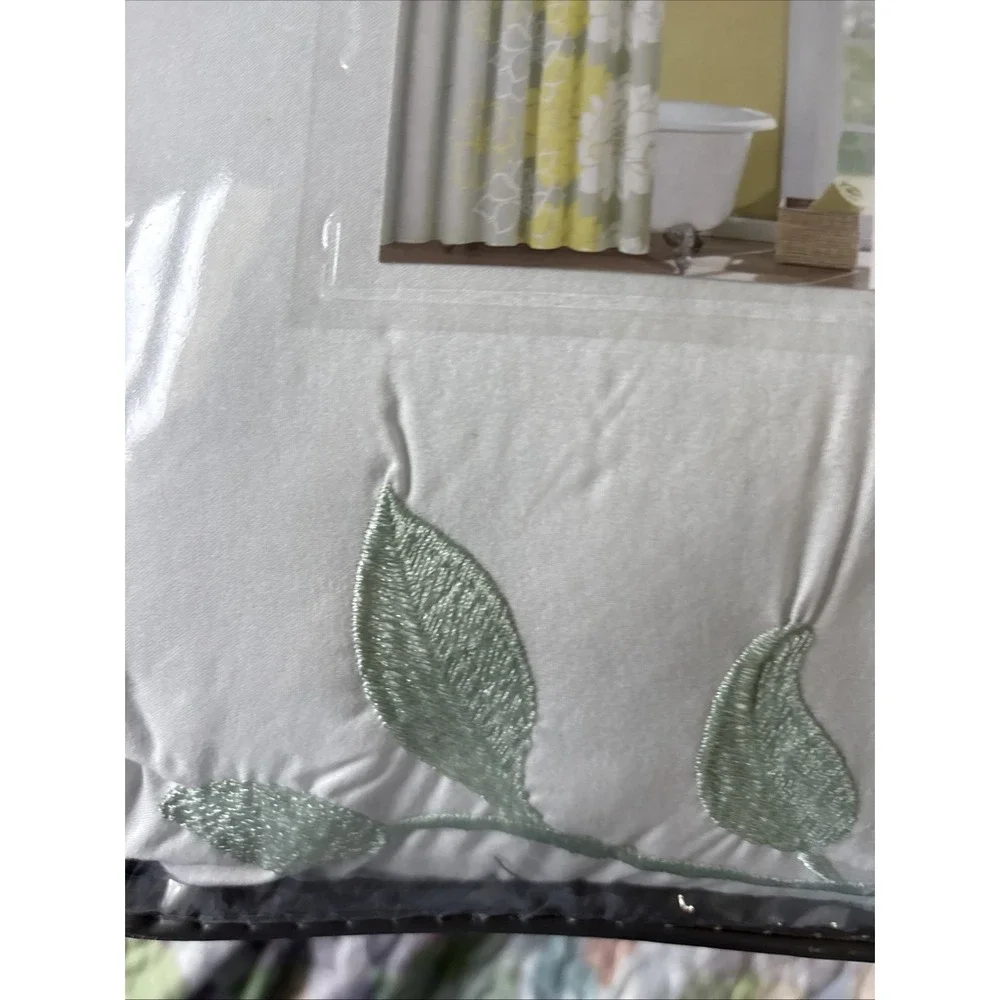 NIB 6‎ Piece Daybed Cover Set 1 Bed Cover Bedskirt Pillow 3 Shams Green Gray